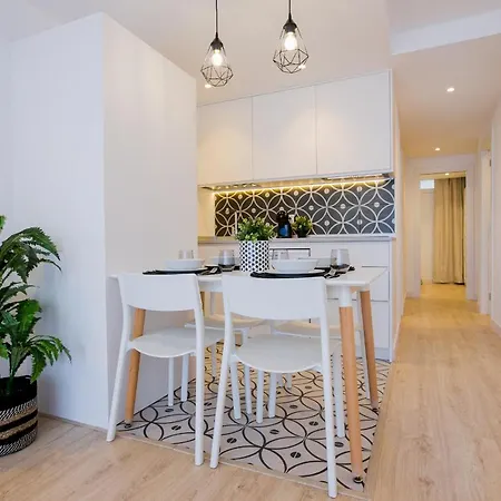 Apartamento 512 By The Beach! 2 Bedroom, Wifi *